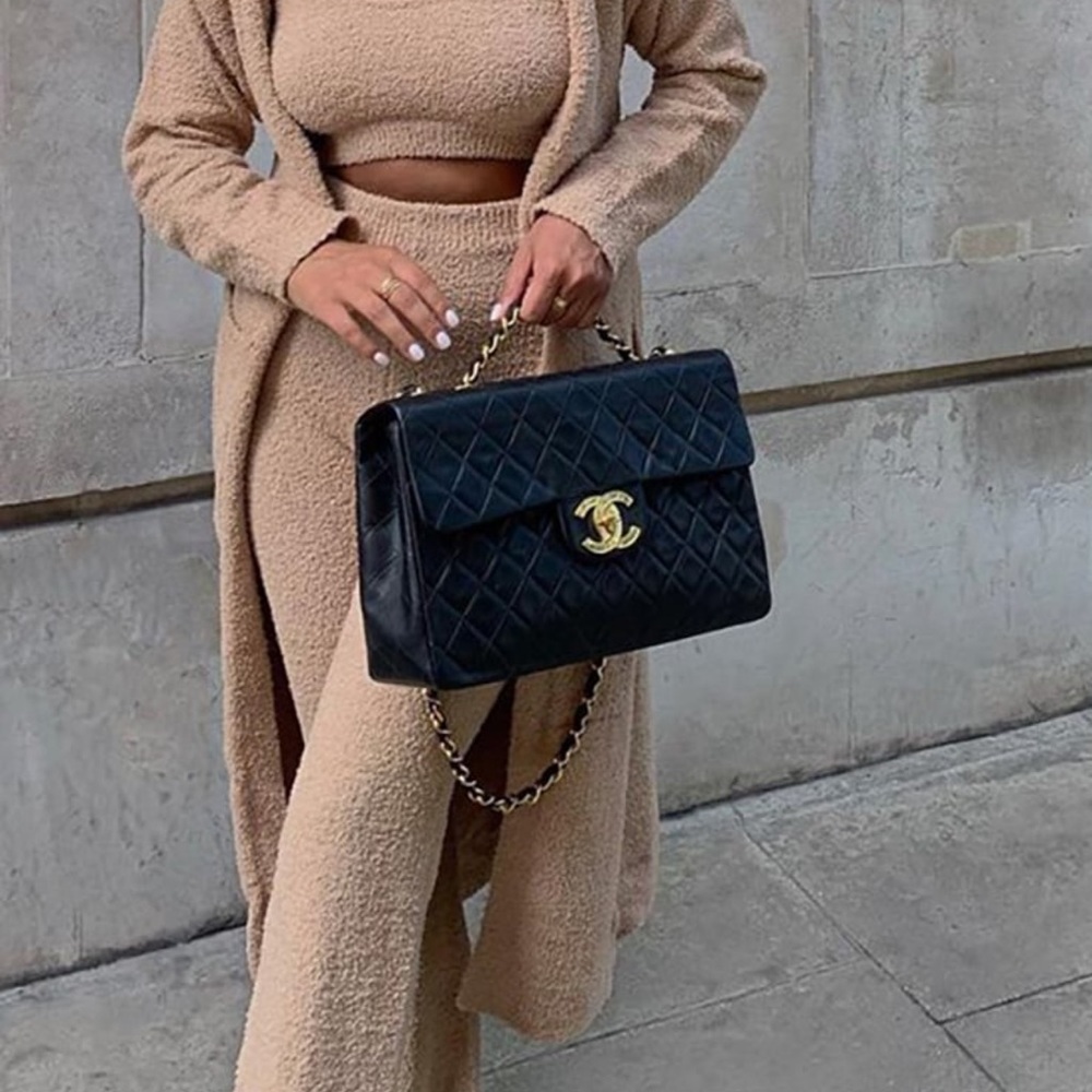 Pretty little things- chenille lounge set